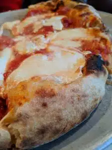 close up pizza